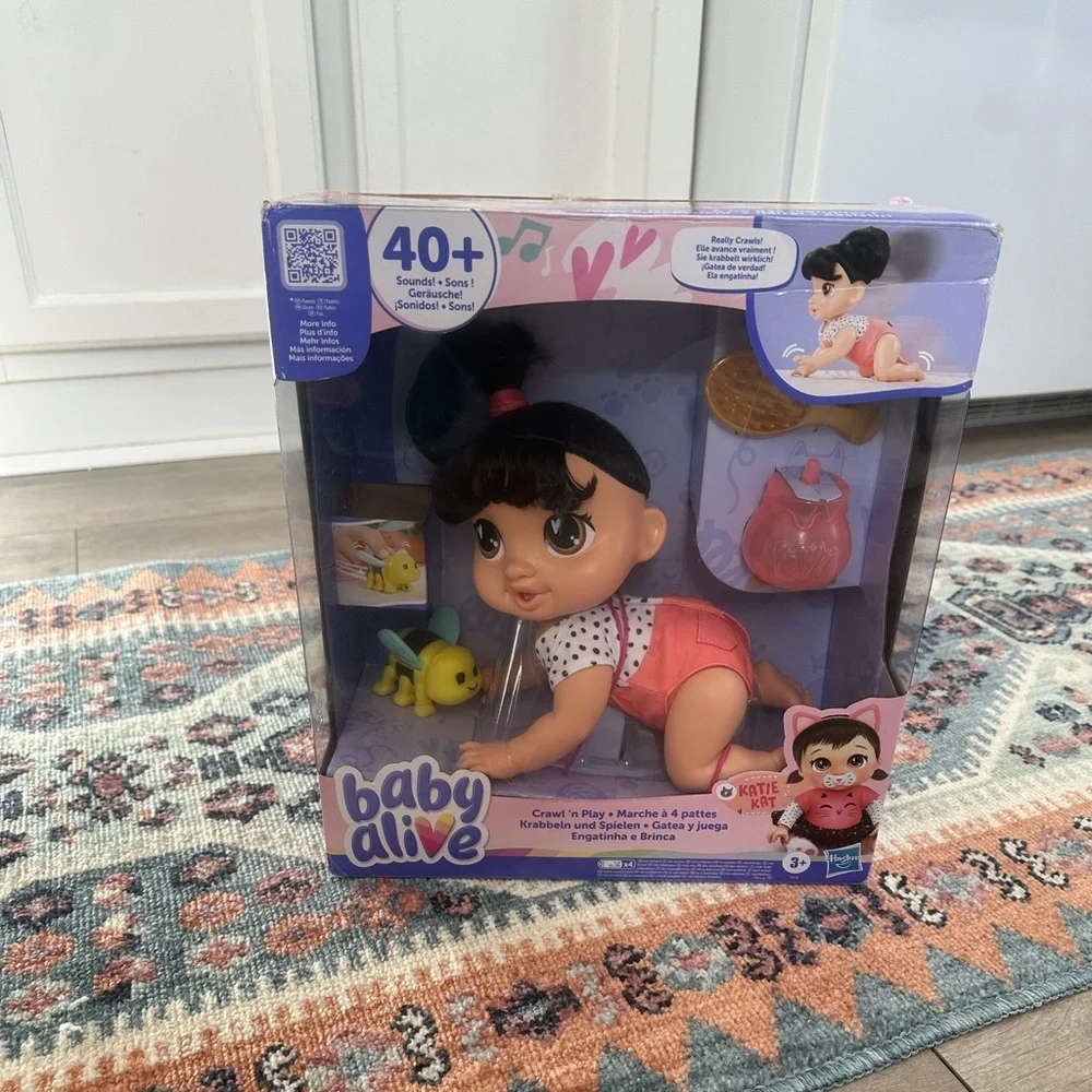 New Baby Alive Crawl 'n Play Katie Kat Doll Electronic 40+ Adorable Sound Age 3+